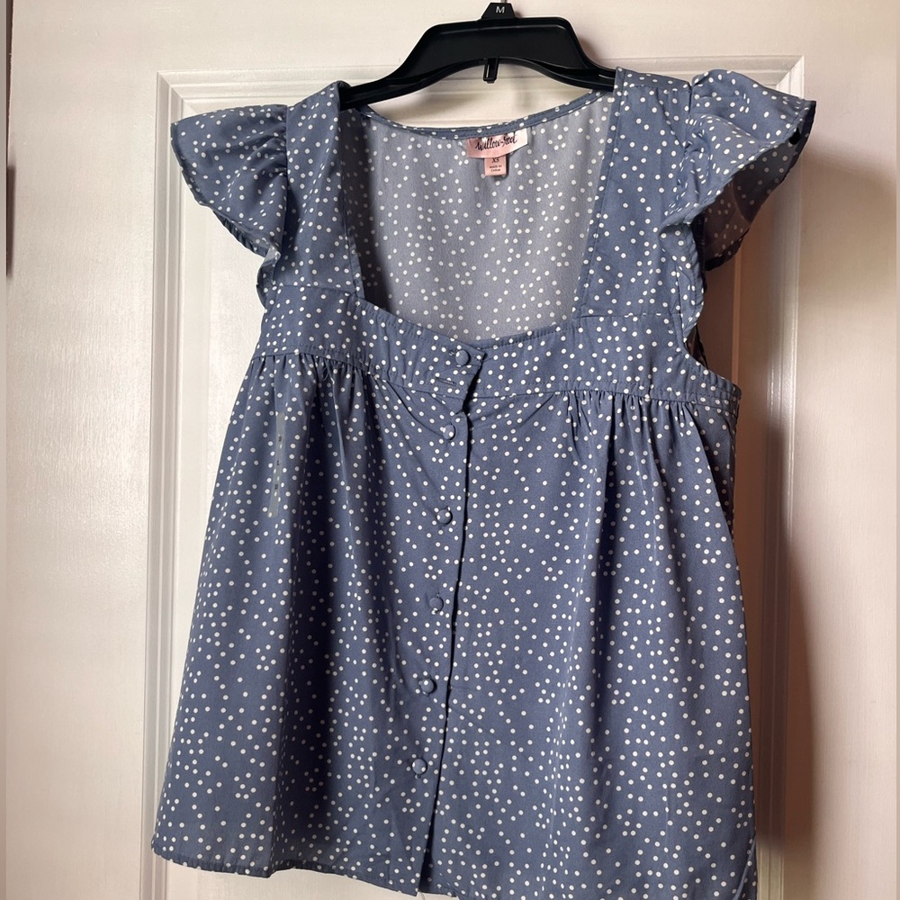 Size EXTRA SMALL Willow and root blouse
